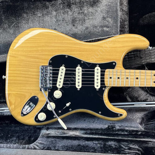 1982 Fender - Stratocaster - Vintage - ID 2635