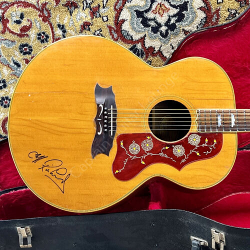 1975 Gibson - J-250 - Signed by Cliff Richard - ID 4913