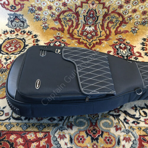 Thomann-Music-Area-Safe-Case-80-E-Guitar-Bag-ID-5069IMG_2124.jpg
