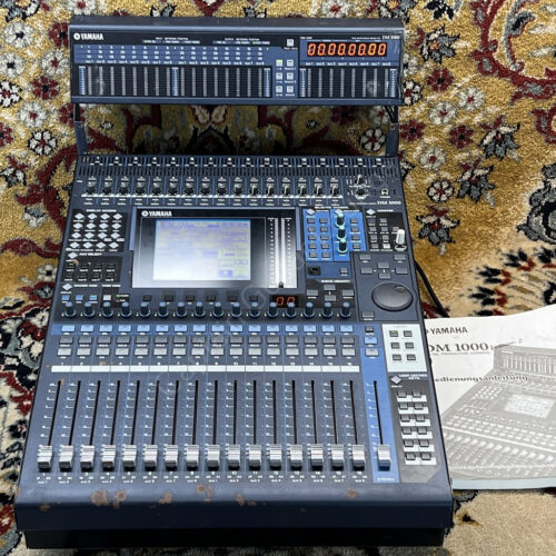 2005 Yamaha - DM 1000 VCM - Digital Production Console - ID 4477