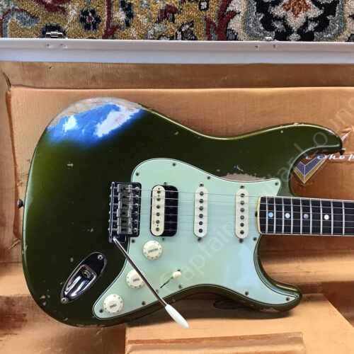 2023 Fender - 67 HSS Stratocaster Heavy Relic Irish Pub Green - ID 5575