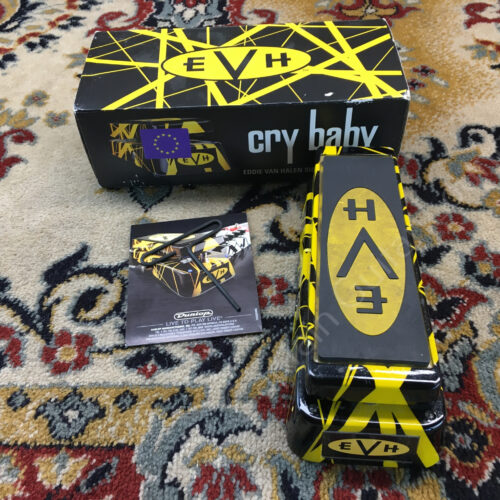 Dunlop-Cry-Baby-EVH-95-Eddie-Van-Halen-Signature-Wah-Wah-ID-6001IMG_5201.jpg