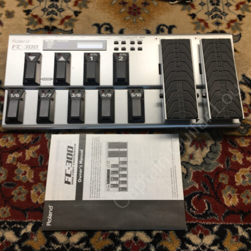 Roland-FC-300-Midi-Foot-Controller-ID-6234IMG_5896.jpg